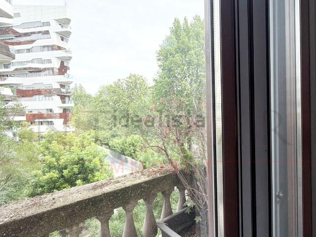 Appartamento in affitto di 120 m² in Viale Cassiodoro