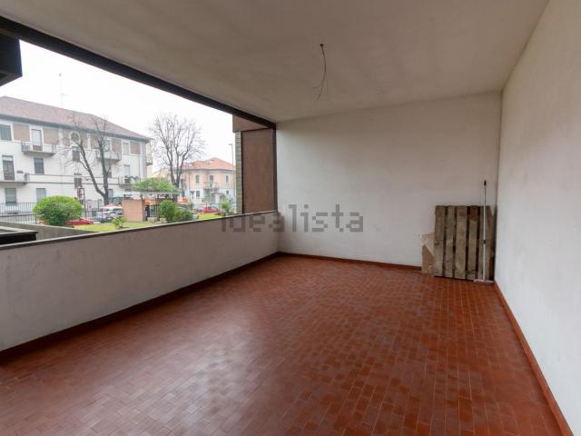 Appartamento in affitto di 120 m² in Viale Ottavio Marchino