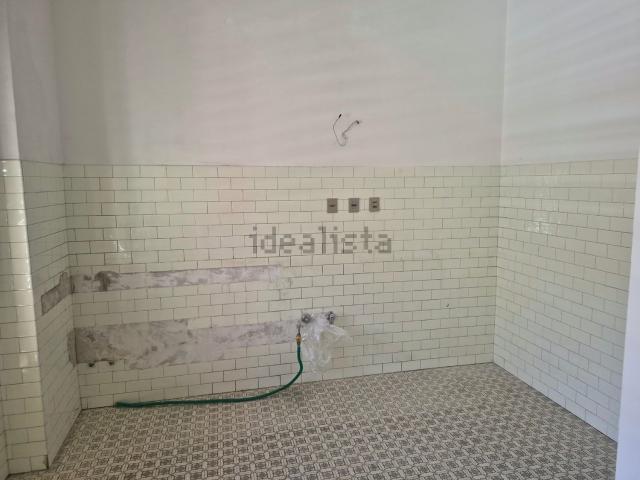 Appartamento in affitto di 120 m² in Corso Cornelio Tacito