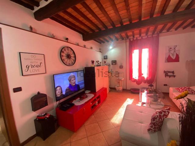 Appartamento in affitto di 120 m² in Corso Italia, 104