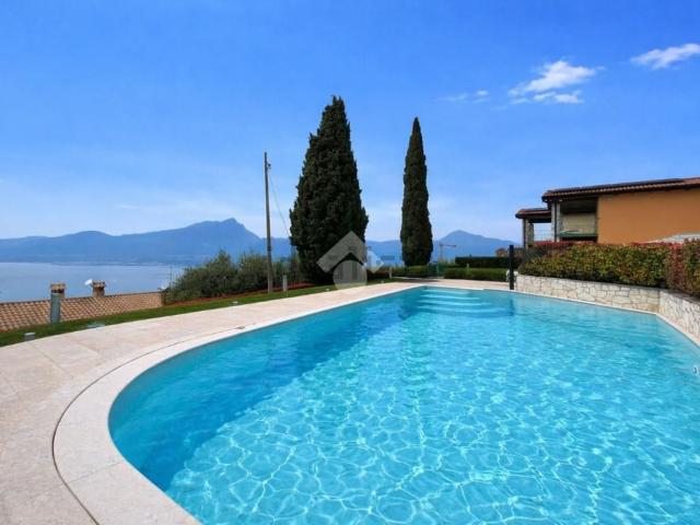 Appartamento in affitto di 120 m² in Località Chinet, 17