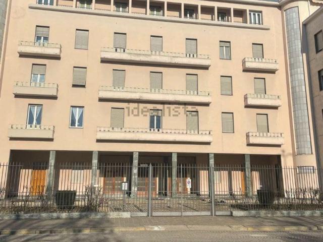Appartamento in affitto di 120 m² in Piazza Emanuele Filiberto
