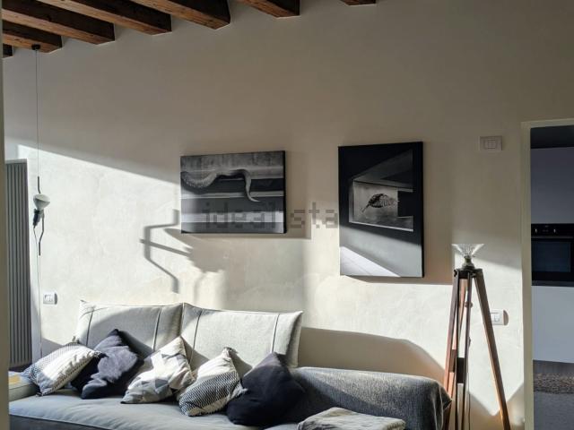 Appartamento in affitto di 120 m² in Piazza Libertà