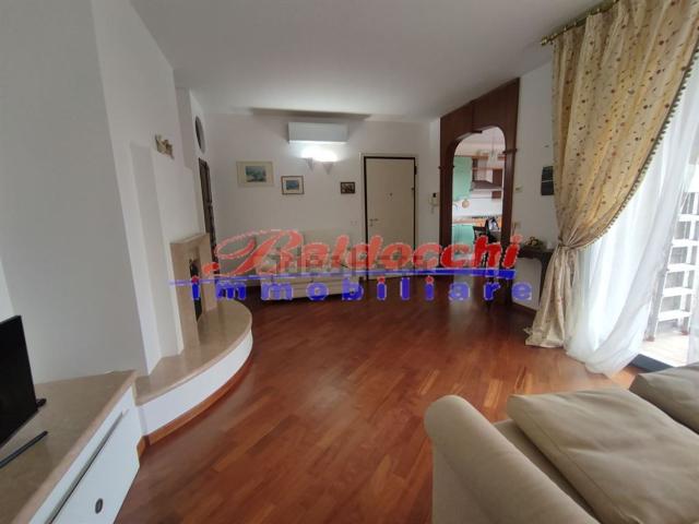 Appartamento in affitto di 121 m²