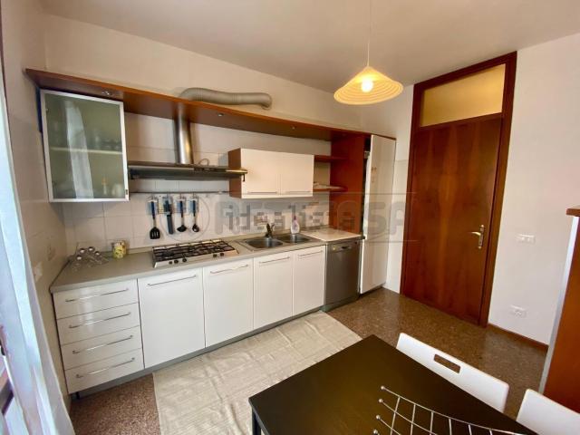 Appartamento in affitto di 122 m²