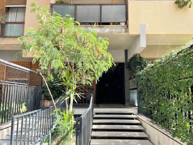 Appartamento in affitto di 122 m² in Via Giacinto Carini, 10
