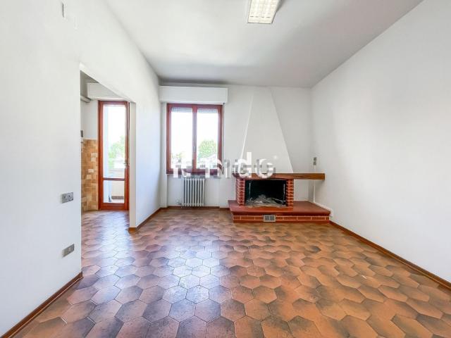 Appartamento in affitto di 123 m² in Via dello Specchio