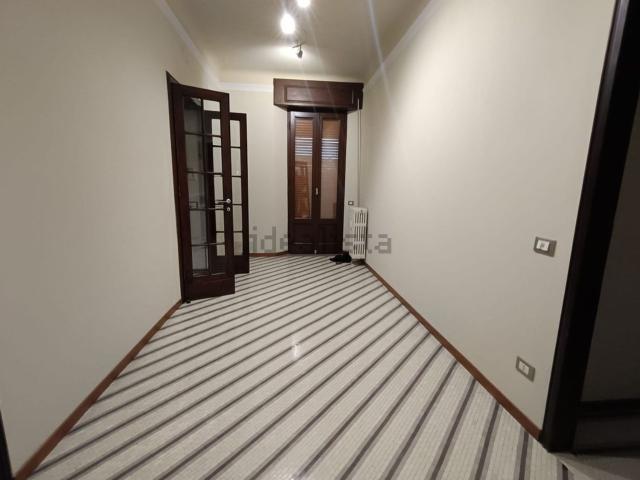 Appartamento in affitto di 123 m² in Corso Campi, 11