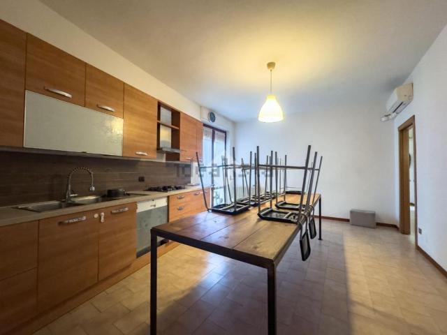 Appartamento in affitto di 124 m² in Via N. Copernico, 23