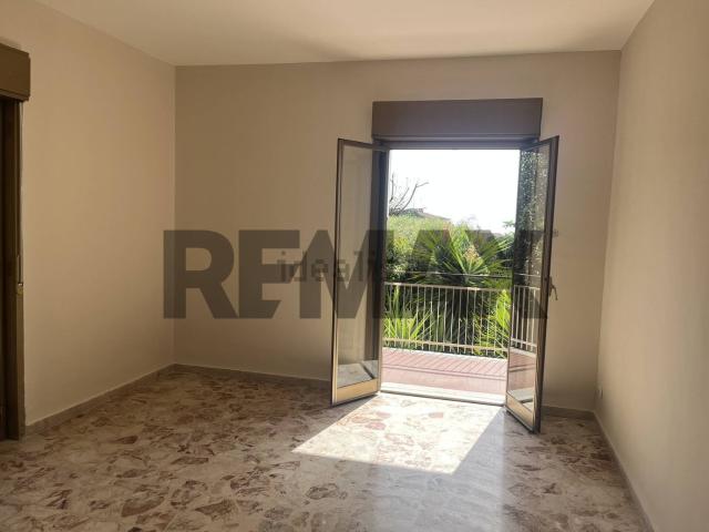 Appartamento in affitto di 124 m² in Via San Gregorio, 3