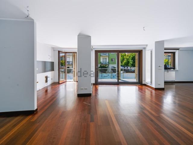 Appartamento in affitto di 124 m² in Corso Annibale Santorre di Santarosa, 19
