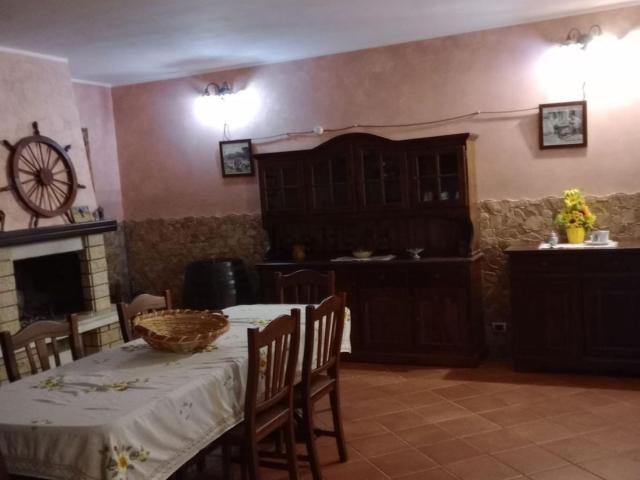 Appartamento in affitto di 125 m² in Via Brancati
