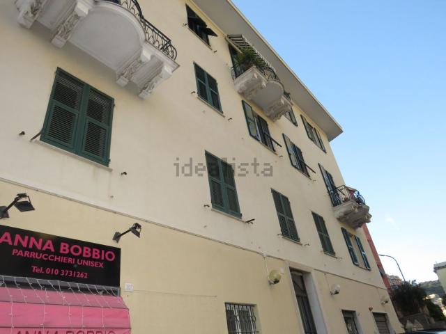 Appartamento in affitto di 125 m² in Via Emilio Massone, 6