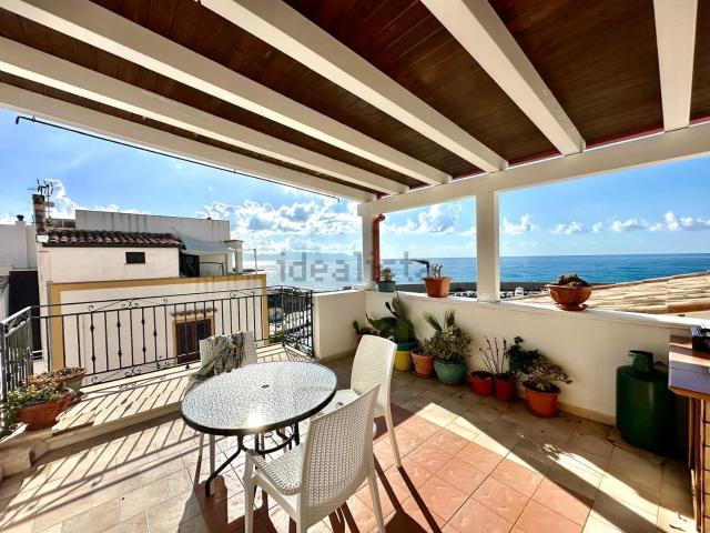 Appartamento in affitto di 125 m² in Via Libertà, 6