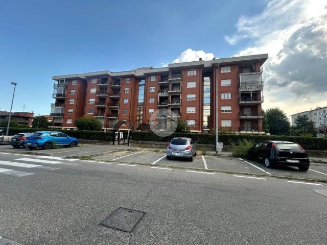 Appartamento in affitto di 125 m² in Via Vandalino, 78