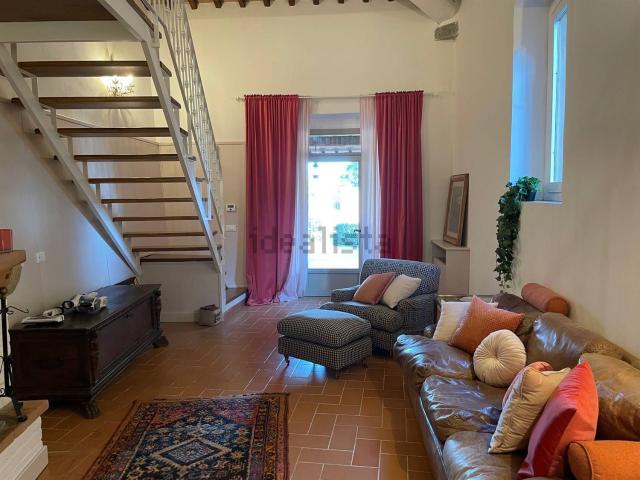 Appartamento in affitto di 125 m² in Via Vecchia di Pozzolatico