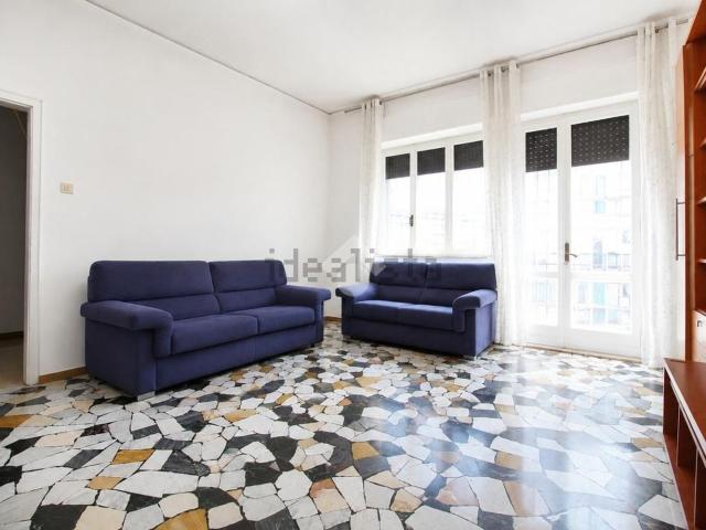 Appartamento in affitto di 125 m² in Viale G. Trissino, 133