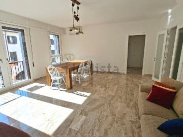 Appartamento in affitto di 125 m² in Corso Vittorio Emanuele II, 76