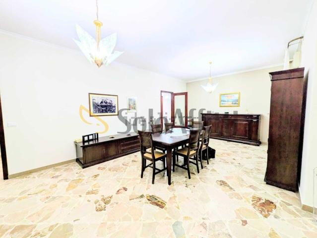 Appartamento in affitto di 126 m² in Via Etnea, 501
