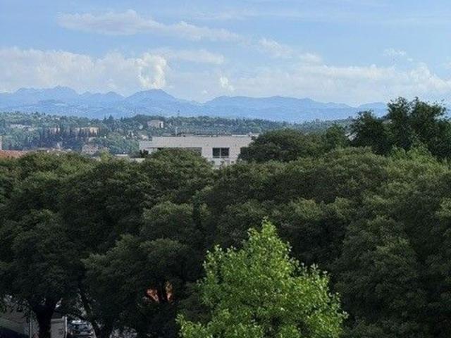 Appartamento in affitto di 128 m²