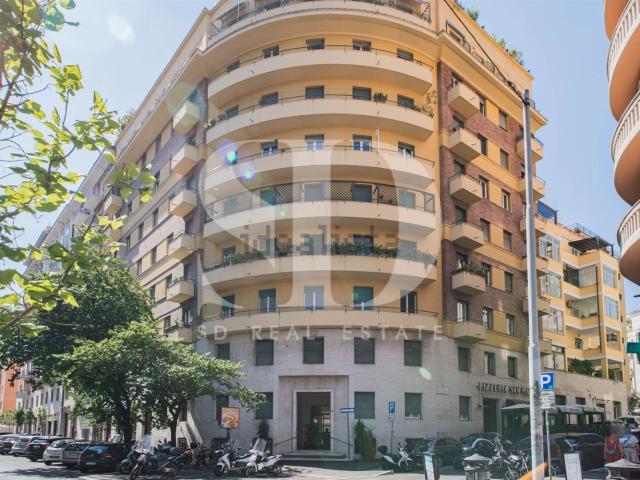 Appartamento in affitto di 128 m² in Via di S. Costanza, 2