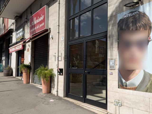 Appartamento in affitto di 128 m² in Via Vincenzo Giuffrida, 176