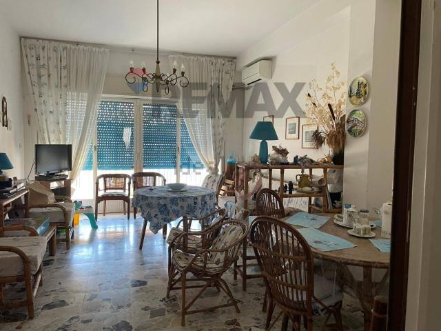 Appartamento in affitto di 129 m² in Via Lombardia