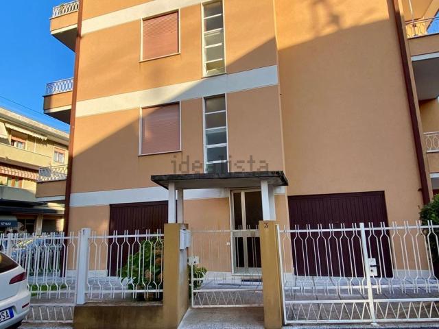 Appartamento in affitto di 129 m² in Via Scortegagna