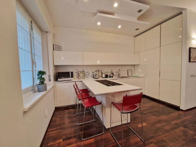 Appartamento in affitto di 130 m²