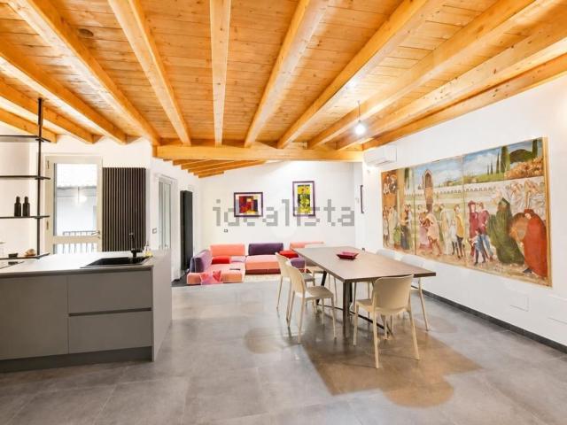 Appartamento in affitto di 130 m²