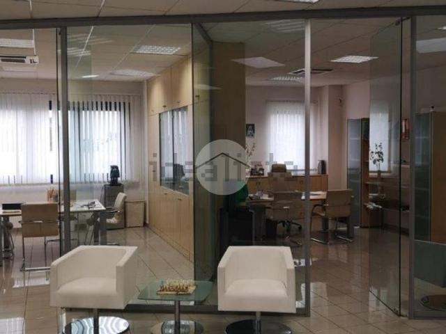Appartamento in affitto di 130 m² in Via Catania, 1