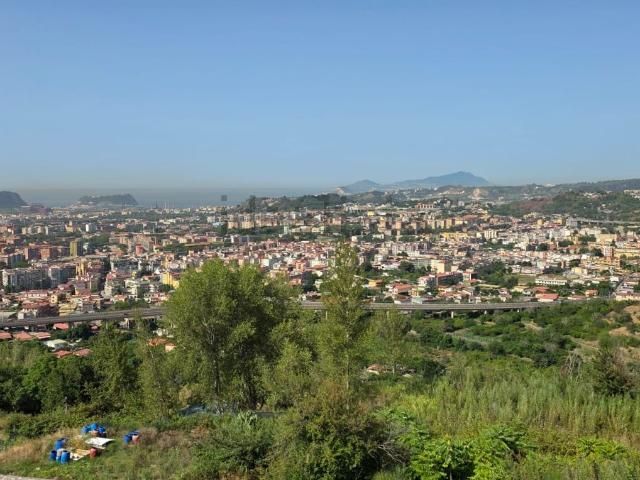 Appartamento in affitto di 130 m² in Via Camaldolilli