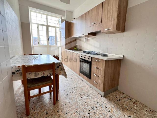 Appartamento in affitto di 130 m² in Via Gaetano Salvemini