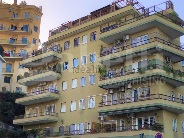 Appartamento in affitto di 130 m² in Via Giacinta Pezzana