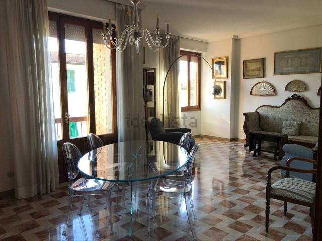 Appartamento in affitto di 130 m² in Via Guido Cavalcanti