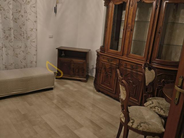 Appartamento in affitto di 130 m² in Via degli Scarpettini