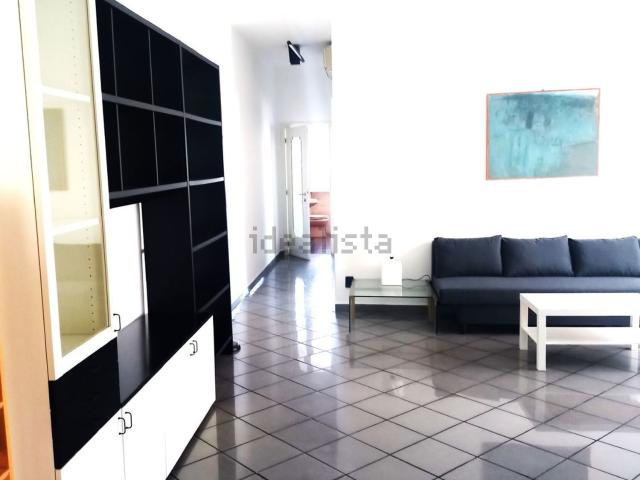 Appartamento in affitto di 130 m² in Via Enrico Morselli