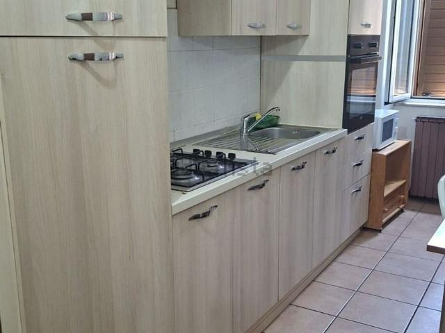 Appartamento in affitto di 130 m² in Via Enrico Toti