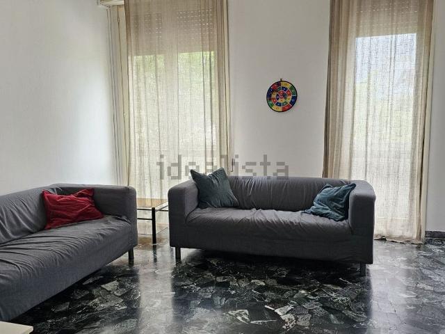 Appartamento in affitto di 130 m² in Via Federico Cordenons