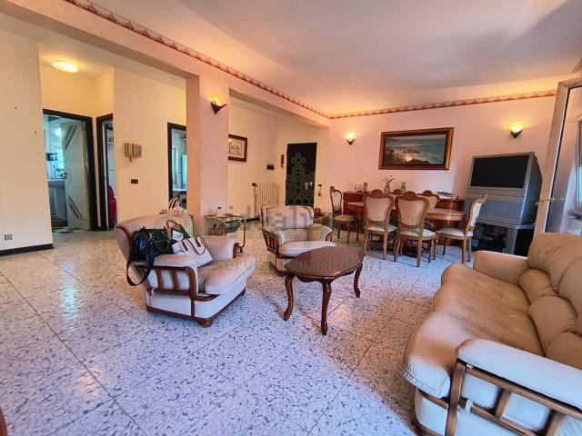 Appartamento in affitto di 130 m² in Via Fuori Porta Roma