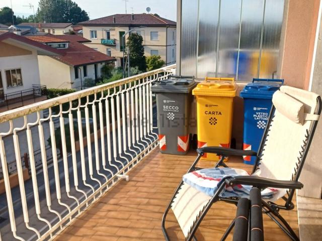 Appartamento in affitto di 130 m² in Via Ottavio Ottavi