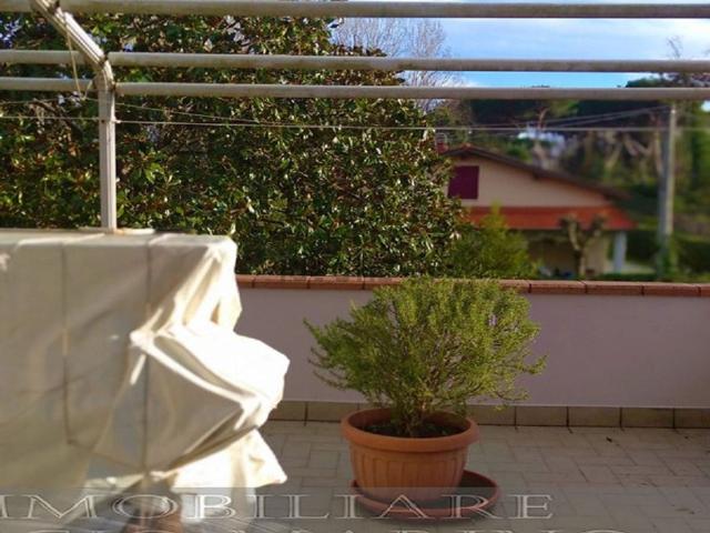 Appartamento in affitto di 130 m² in Via S. Domenichino