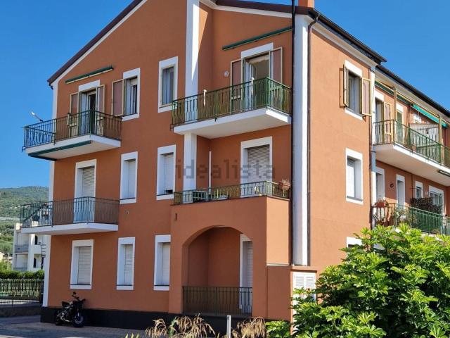 Appartamento in affitto di 130 m² in Via Sant&apos Erasmo
