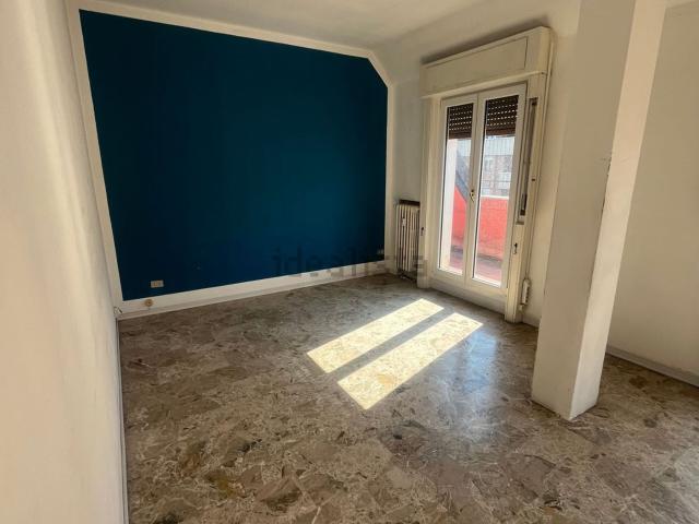 Appartamento in affitto di 130 m² in Via Paolo Lomazzo, 58