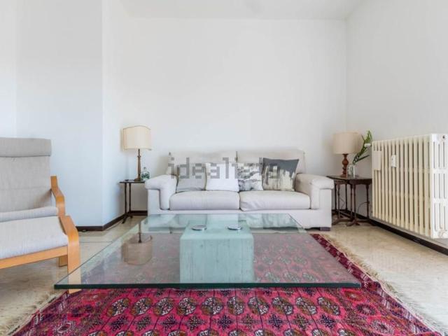 Appartamento in affitto di 130 m² in Via Pusiano, 30