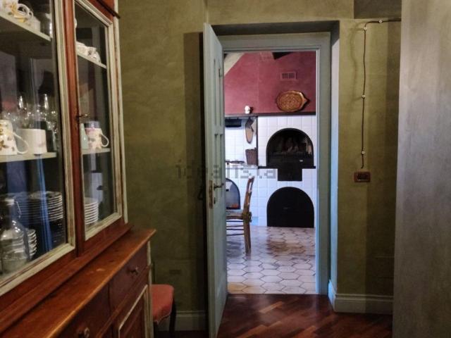 Appartamento in affitto di 130 m² in Via Varano