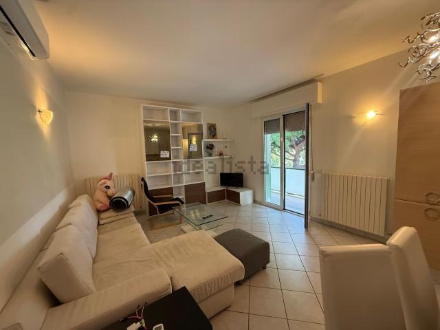 Appartamento in affitto di 130 m² in Viale Enna