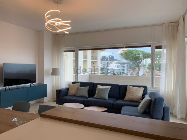 Appartamento in affitto di 130 m² in Viale Maria Ceccarini