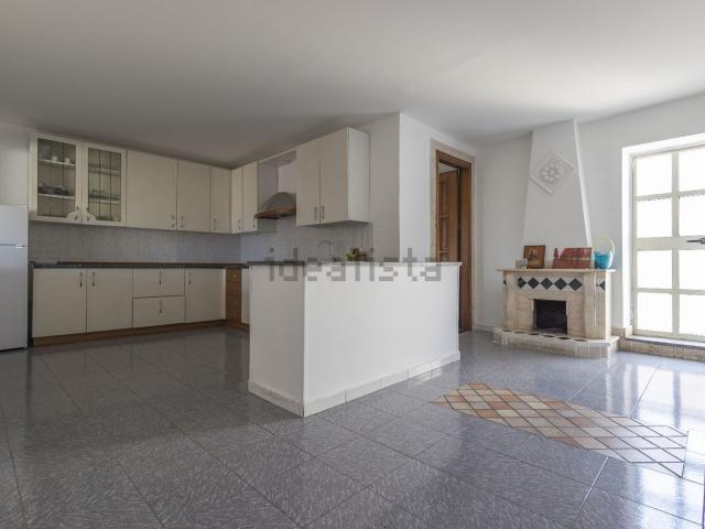 Appartamento in affitto di 130 m² in Vico Nazionale