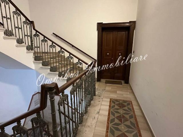 Appartamento in affitto di 130 m² in Vicolo Tesoro